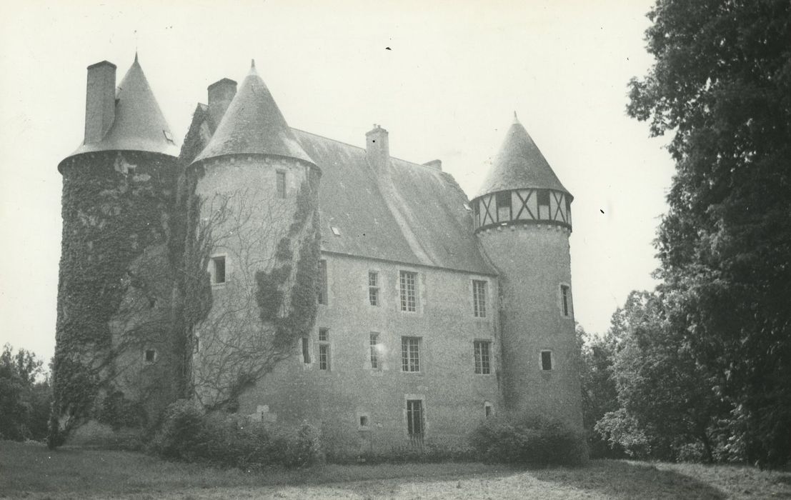 Château de Céré : Ensemble nord-est, vue générale