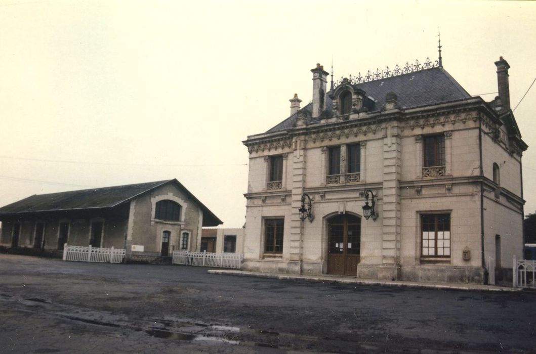 Gare : Ensemble est, vue générale