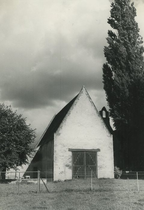 Ancienne église Saint-Pierre et Saint-Paul de Beauché et la chapelle Sainte-Catherine attenante