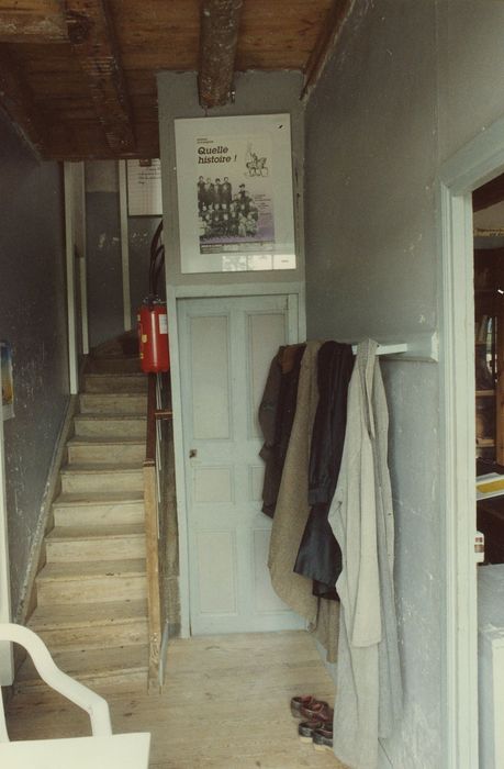 Ecole de Signalauze : Vestibule, vue partielle