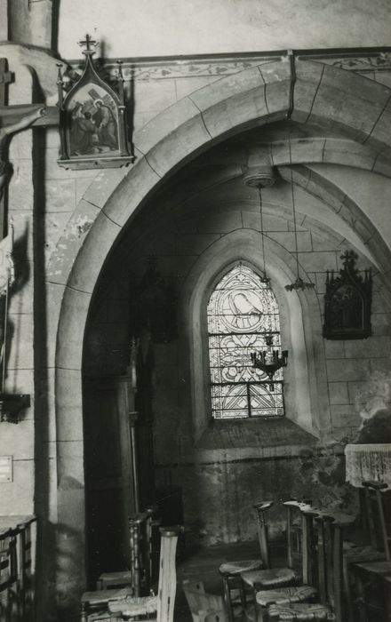 Eglise Sainte-Anastasie : Chapelle latérale nord de la 3e travée de la nef, vue partielle