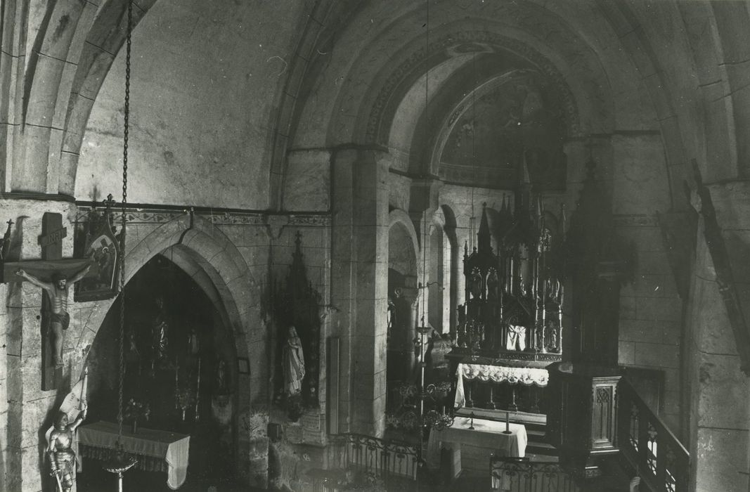 Eglise Sainte-Anastasie : Choeur, vue générale