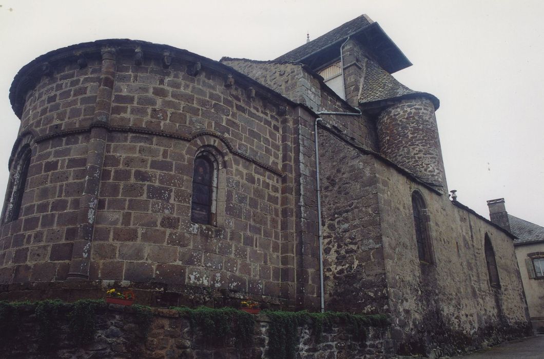 Eglise Saint-Bonnet : Ensemble nord-est, vue générale