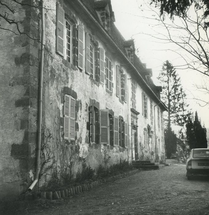 Château du Cambon : Façade ouest, vue générale