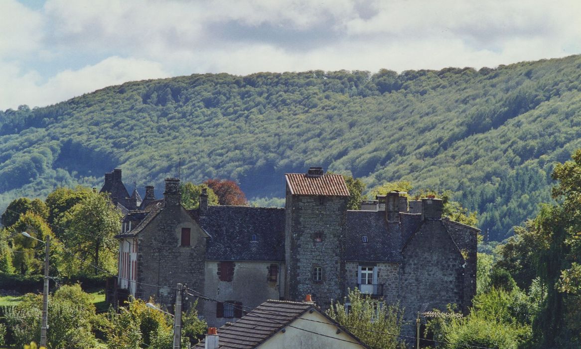 Couvent du chapitre de Saint-Chamant : Ensemble ouest, vue générale