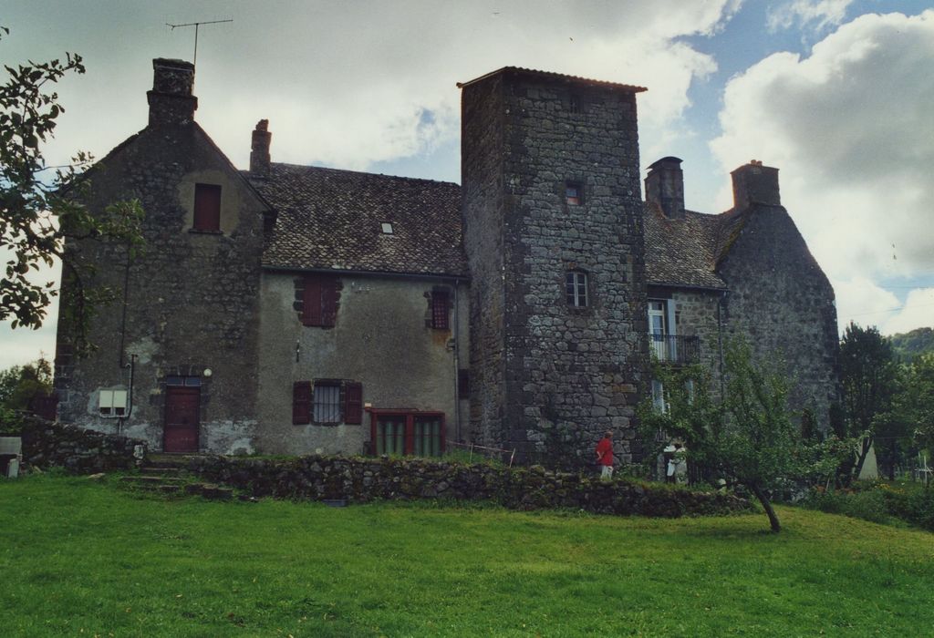 Couvent du chapitre de Saint-Chamant : Ensemble ouest, vue générale