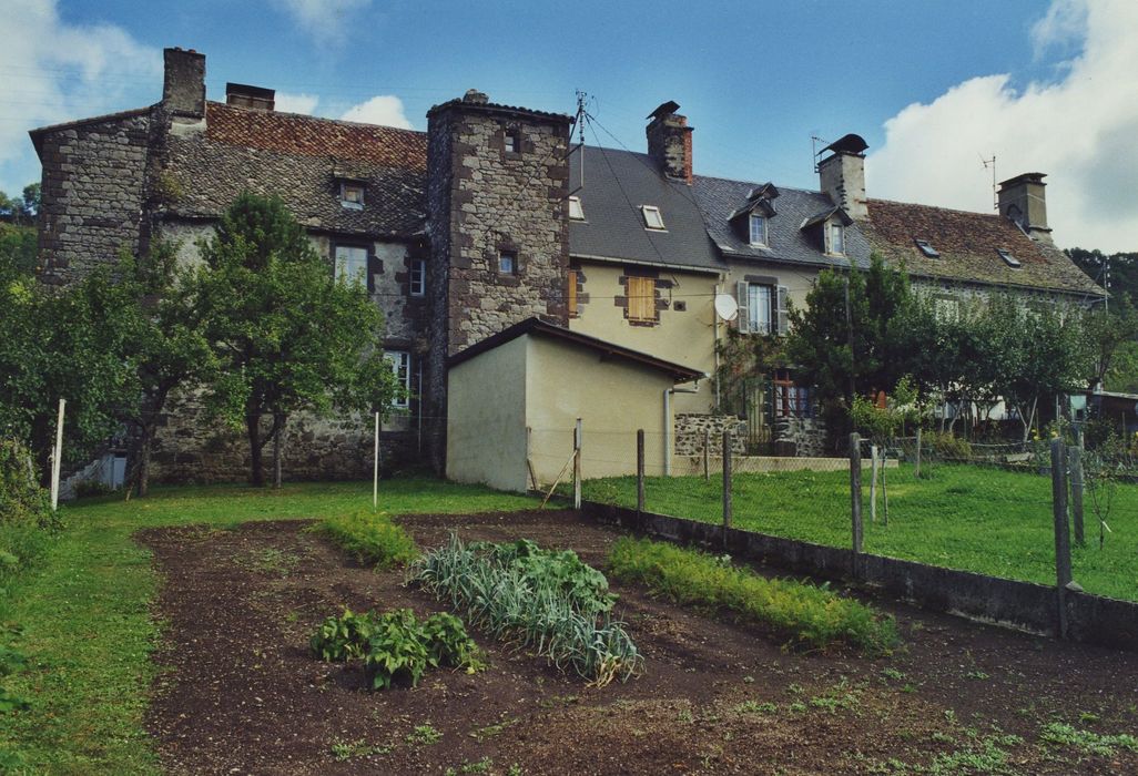 Couvent du chapitre de Saint-Chamant : Ensemble sud, vue générale