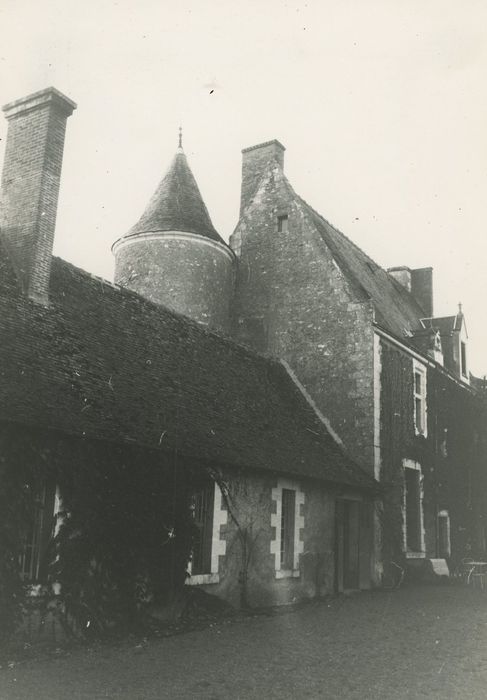 Château de la Michelinière : Façade est, vue partielle