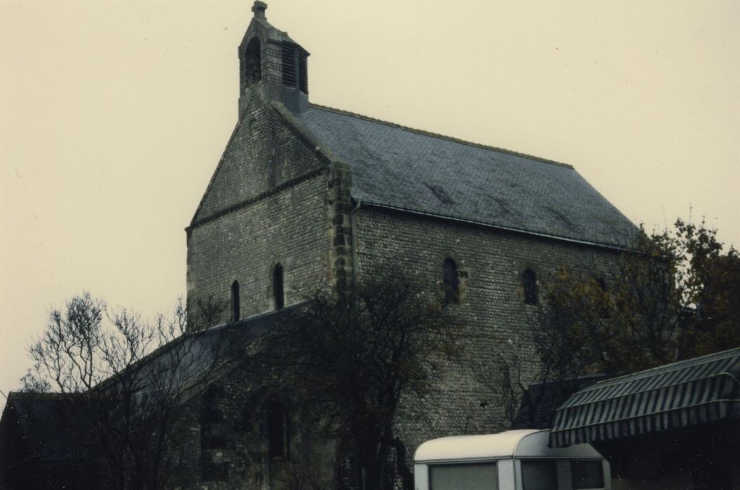 Ancien prieuré bénédictin de Chanceaux-sur-Choisille : Eglise, ensemble sud-ouest, vue générale