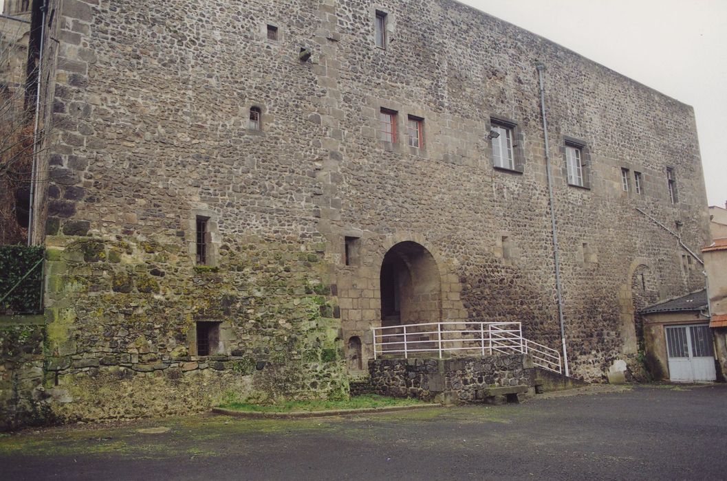 Prieuré : Façade nord, vue partielle