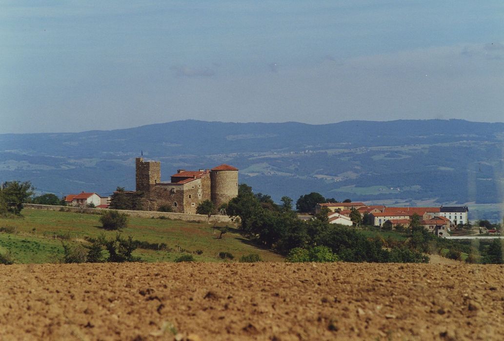 Château de Bosbomparent : Vue générale du château dans son environnement depuis le sud-ouest