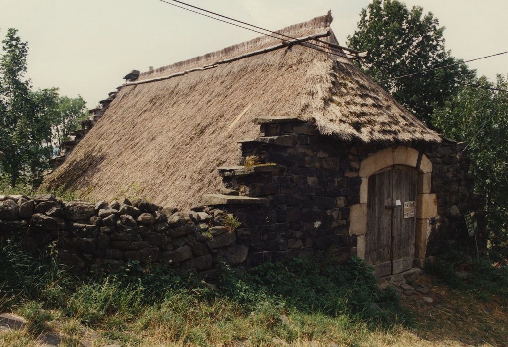 Ferme de Bigorre : Bâtiment annexe, pignon nord sur cour, vue générale