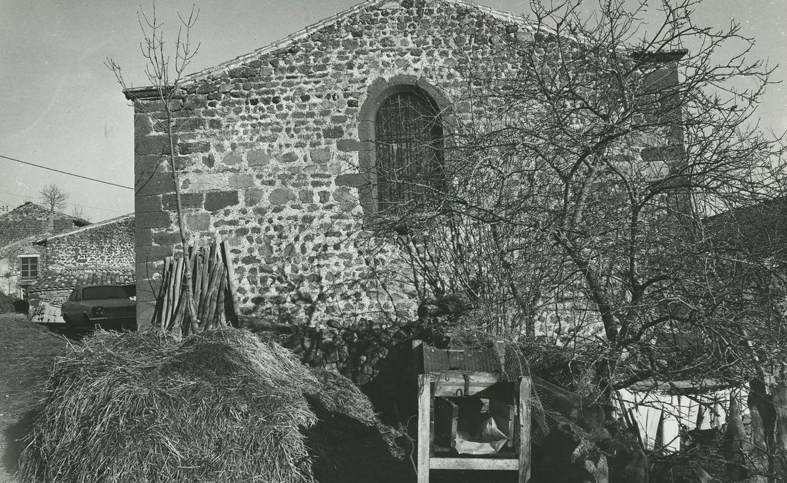 Eglise Saint-Barthélémy : Façade occidentale, vue générale