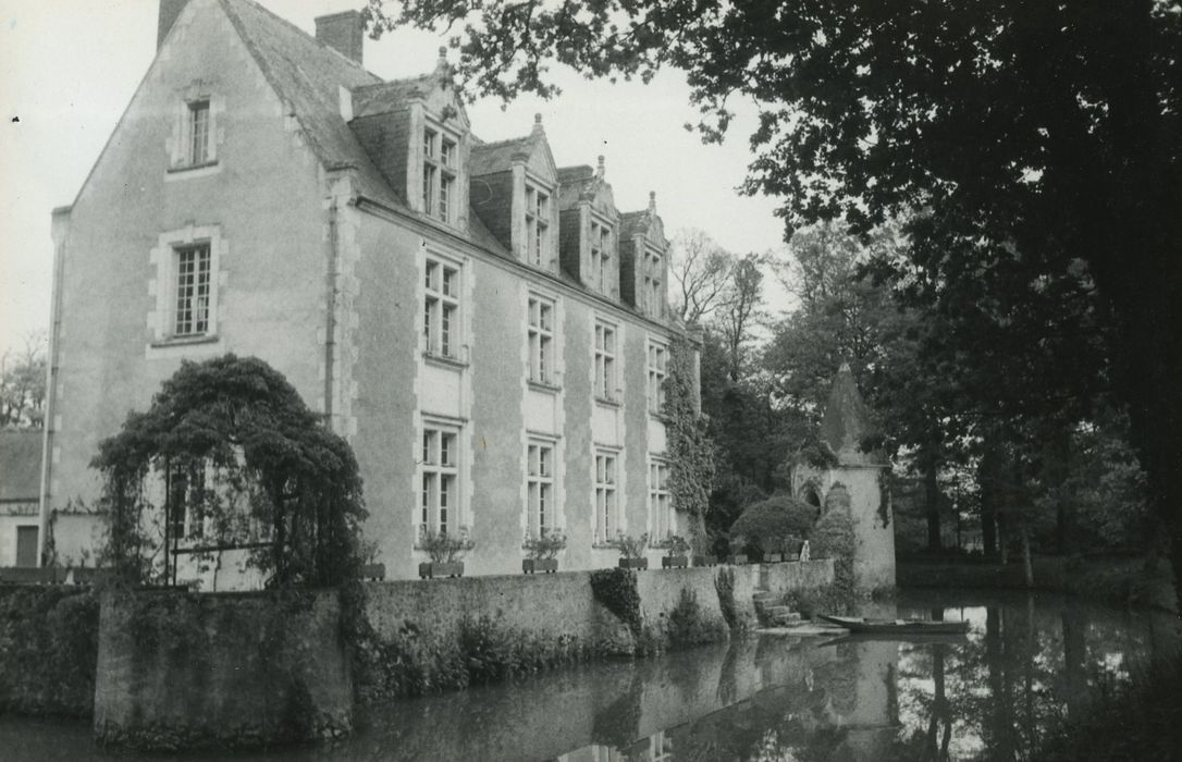 Manoir de la Barrée : Logis, ensemble sud-ouest, vue générale