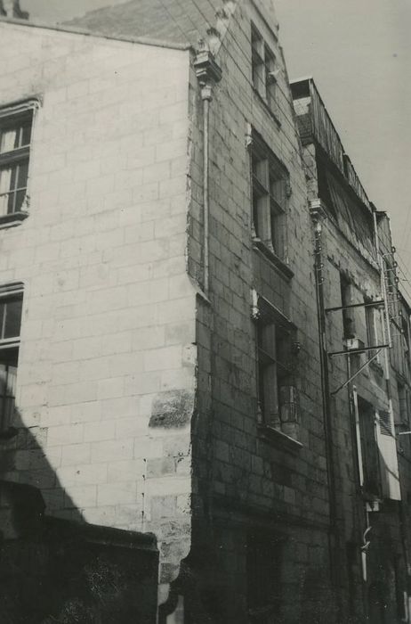 Ancien hôtel des Monnaies : Façade sur rue, vue partielle