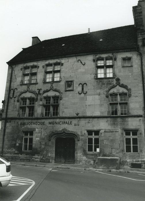 Hôtel Thiadot dit Maison du bailli : Façade sud, vue générale