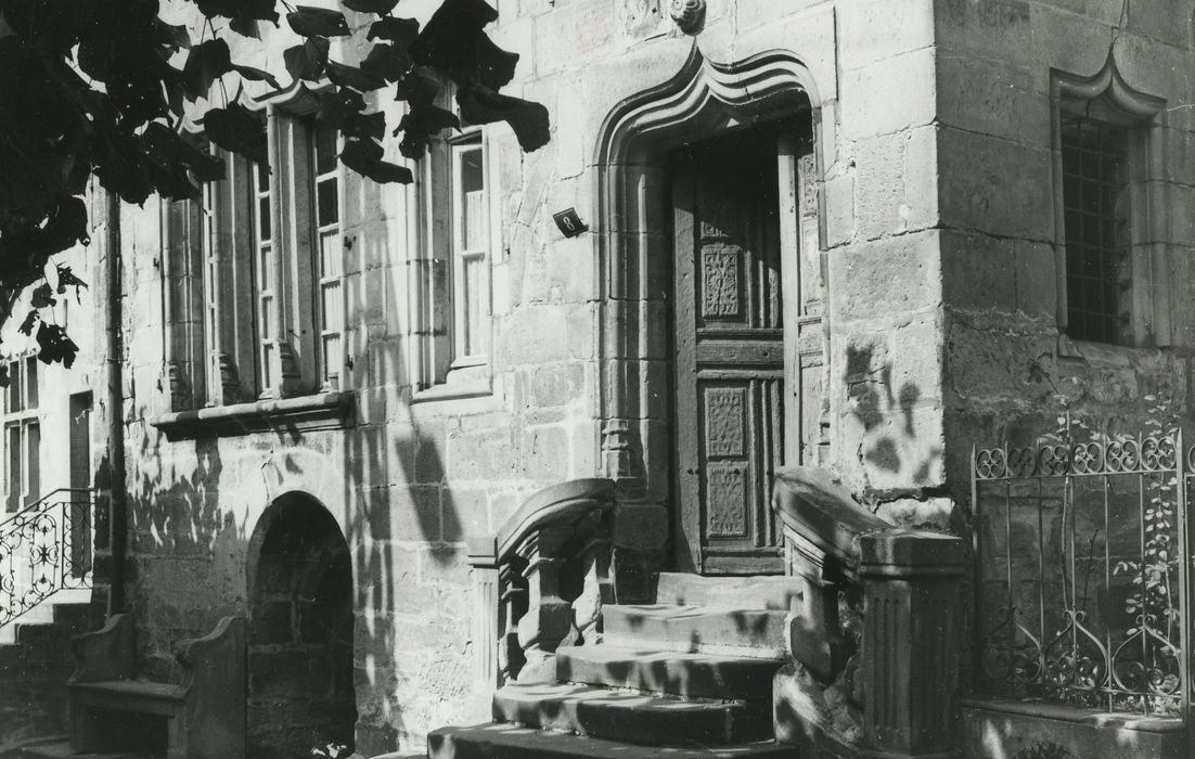 Maison dite Espagnole : Façade sud, vue partielle