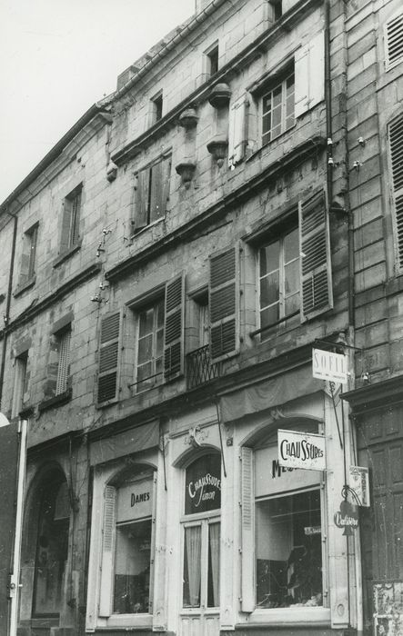 Maison : Façade ouest, vue générale