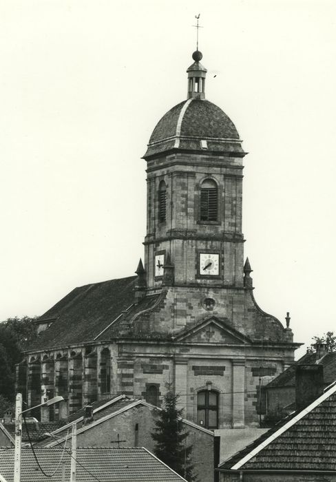 Eglise : Ensemble nord-ouest, vue partielle