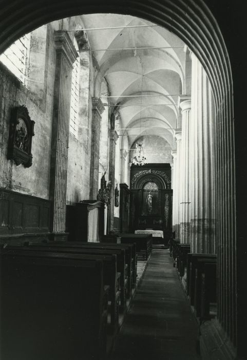 Eglise : Collatéral nord, vue générale