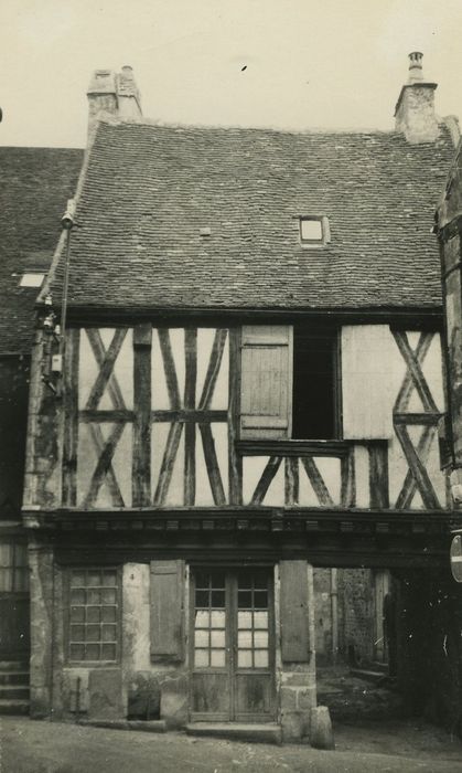 Maison à pans de bois : Façade sur rue, vue générale