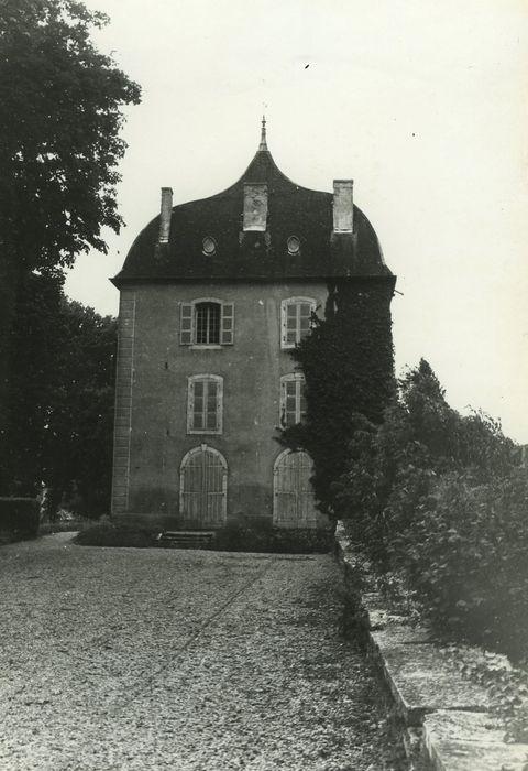 Château de Roche : Pavillon sud, façade sud, vue générale