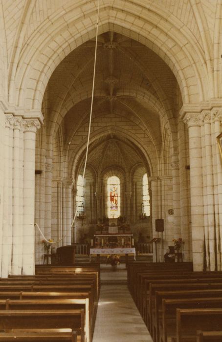 Eglise Saint-Martin : Nef, vue générale