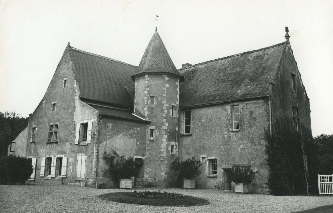 Manoir d'Avisé : Ensemble sud-ouest, vue générale