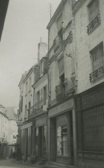 Maisons : Façades sur rue, vue générale