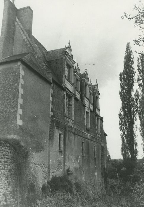 Ancienne ferme abbatiale : Logis, façade est, vue générale