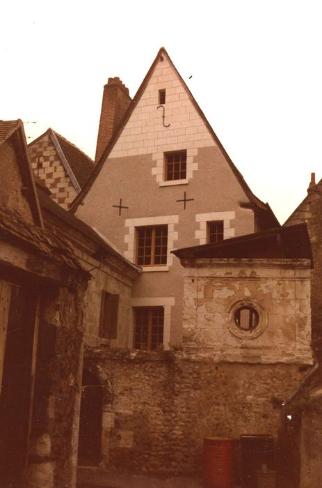 Maison : Façade postérieure, vue générale