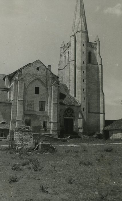 Ancienne abbaye de Bois-Aubry : Eglise abbatiale, ensemble sud, vue générale