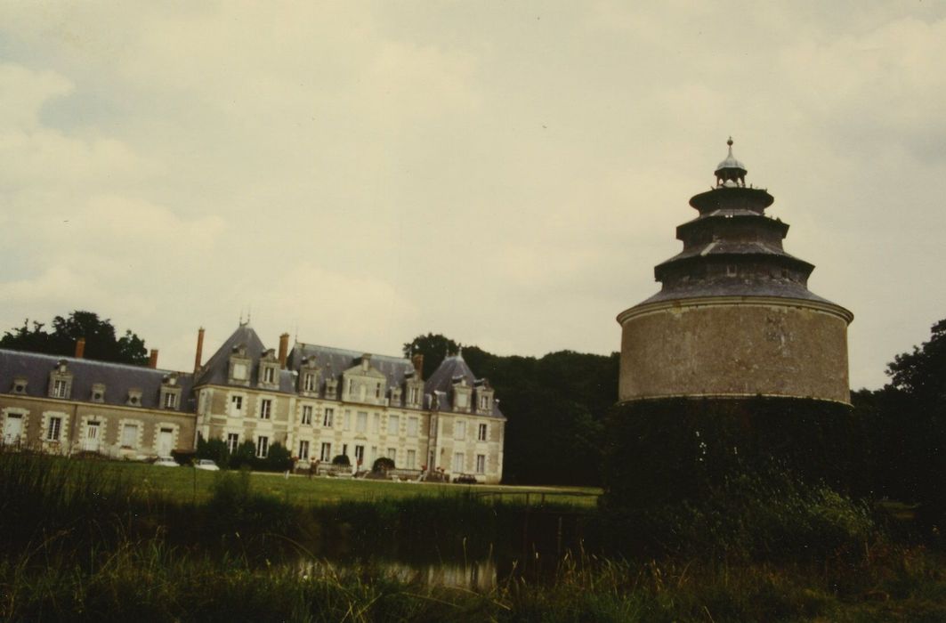 Château des Belles Ruries : Ensemble sud, vue générale