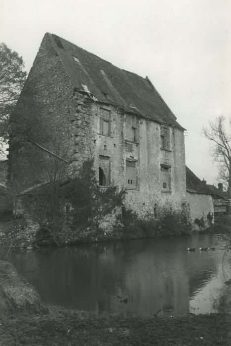 Ancien château : Façade sud, vue générale