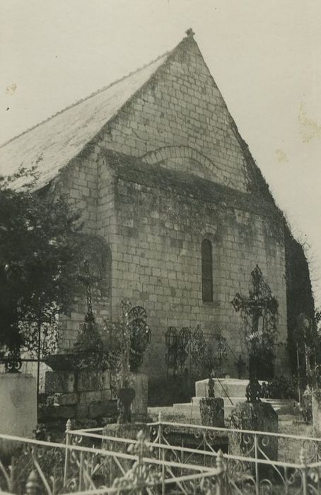 Eglise Saint-Jean de Noyers : Chevet, vue générale