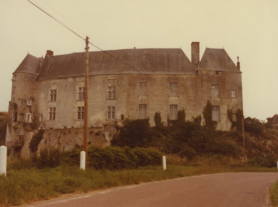 Château du Châtelier : Logis, ensemble ouest, vue générale