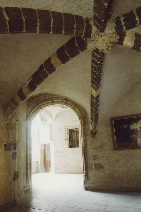 Hôtel de la Prévôté : Grand vestibule du rez-de-chaussée, vue partielle