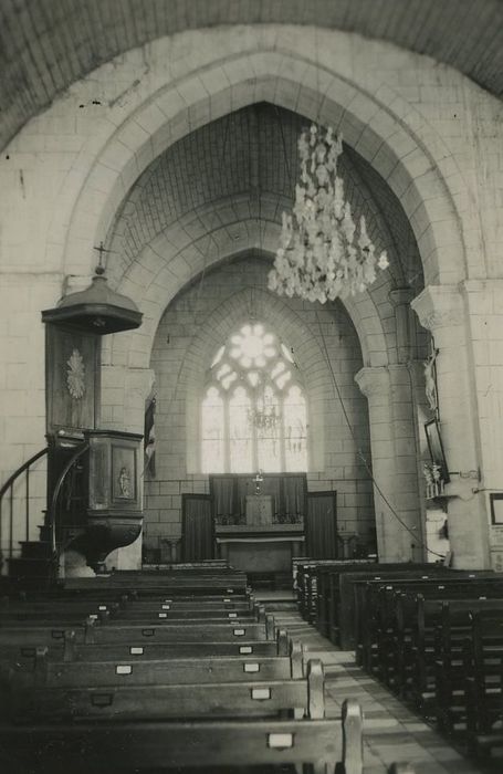 Eglise Saint-Martin : Nef, vue générale