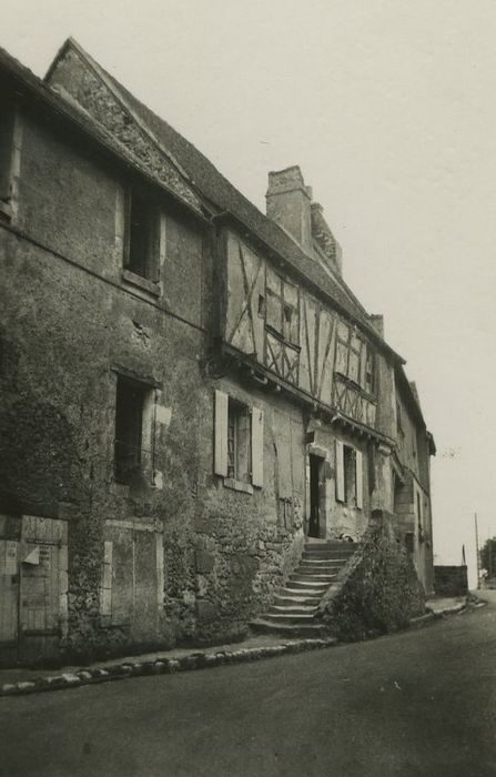 Ancienne auberge à pans de bois : Façade sur rue, vue générale