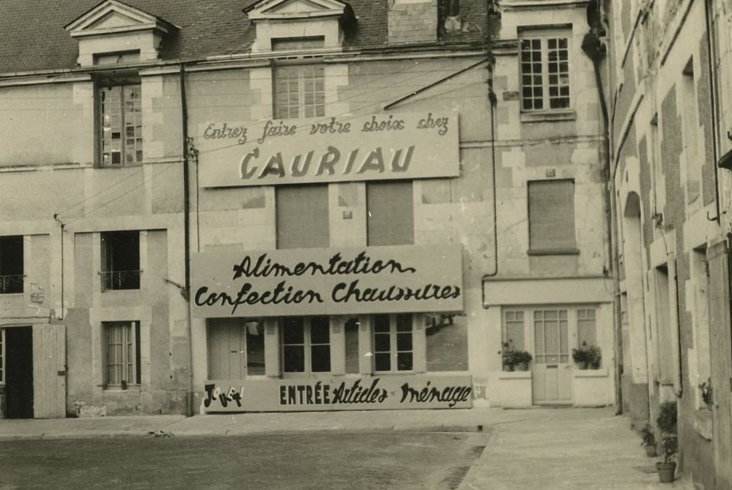 Maison : Façade antérieure, vue générale