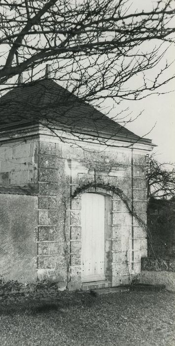 Manoir de La Gruette : Chapelle, vue générale