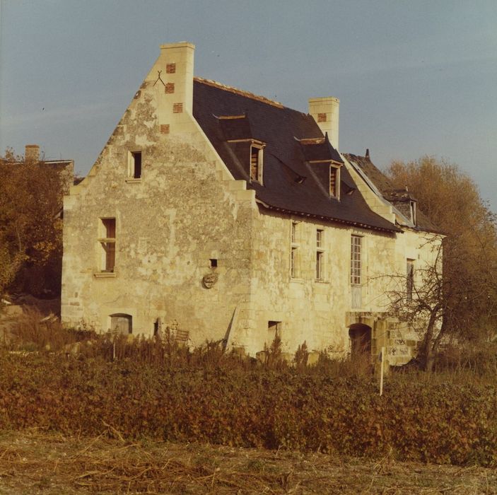 Manoir du Port-Guyet (ancien logis de Marie Dupin) : Façades sud et ouest, vue générale