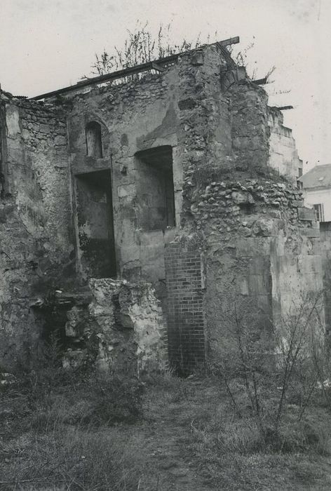 Enceinte de Martinopole ou de Châteauneuf : Vue partielle des ruines