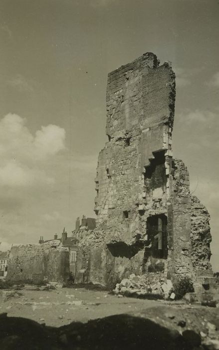 Enceinte de Martinopole ou de Châteauneuf : Vue partielle des ruines