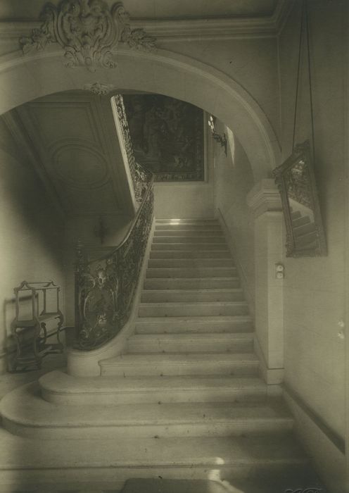 Hôtel Mame, ou Lefebvre de Montifray : Escalier d’honneur, vue générale