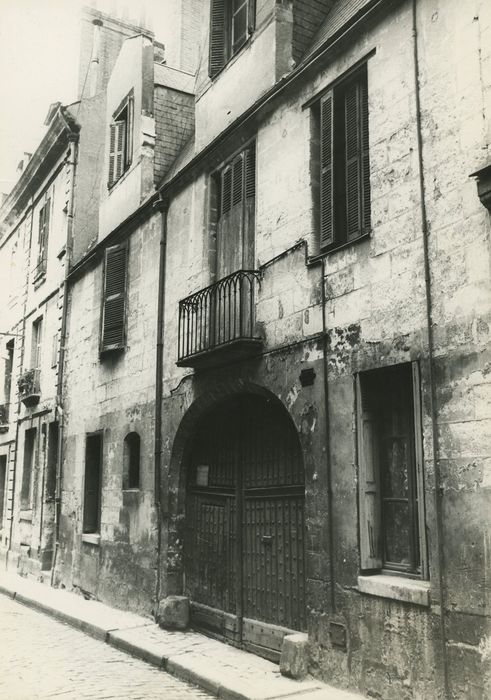 Hôtel Robin Quantin : Façade rue Littré, vue générale