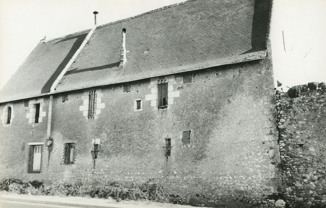 Ancien manoir de Sépaillé : Façade nord, vue générale