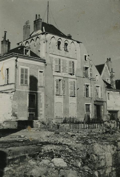 Tour Foubert (ou Fulbert) , ou Maison de la Tabagie : Façade, vue générale