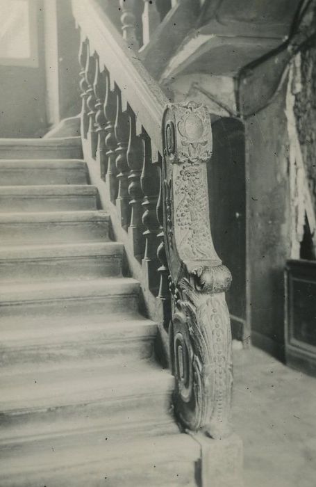 Tour Foubert (ou Fulbert) , ou Maison de la Tabagie : Escalier, détail