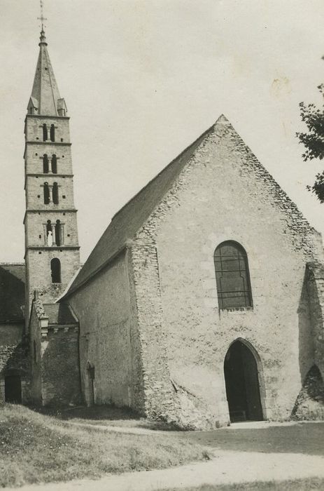 Eglise Saint-Martin : Façade occidentale, vue générale